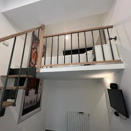 Sant Antonino First Floor Relais *