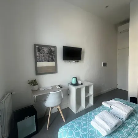 ゲストハウス Sant Antonino First Floor Relais